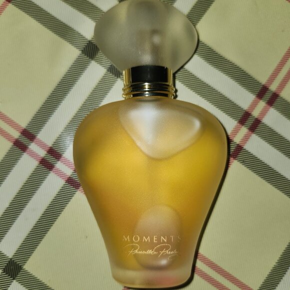 Pricilla Presley Moments NEW NIB Unsealed. - Picture 3 of 5